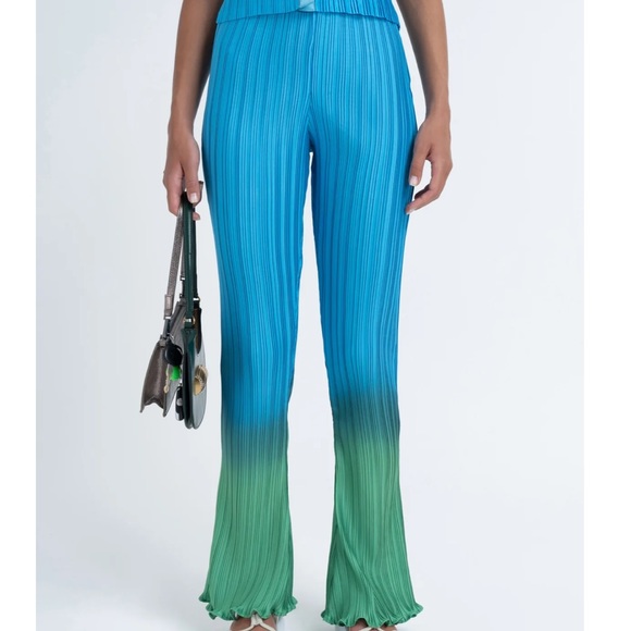 Arthur’s Apparel SET Box Pleat Short Sleeve Shirt & Pants in Green Orb - Picture 6 of 8